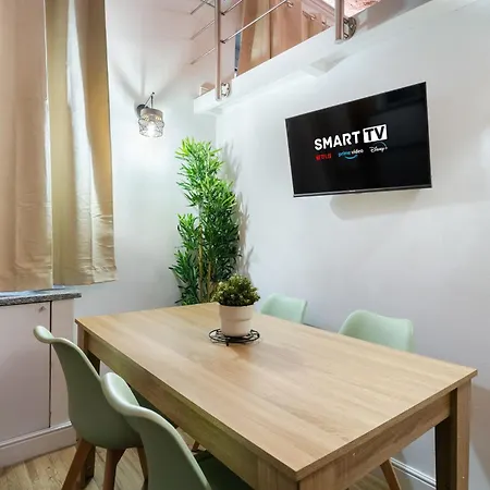 Loft Valentino Park- Portanuova - Centro Апартаменты *